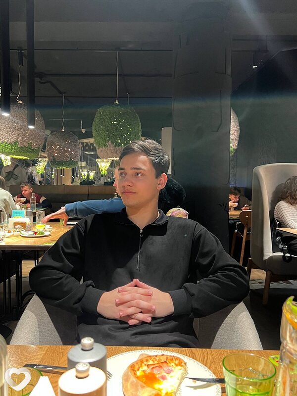 Александр, 20, Санкт-Петербурге — анкета №4022605