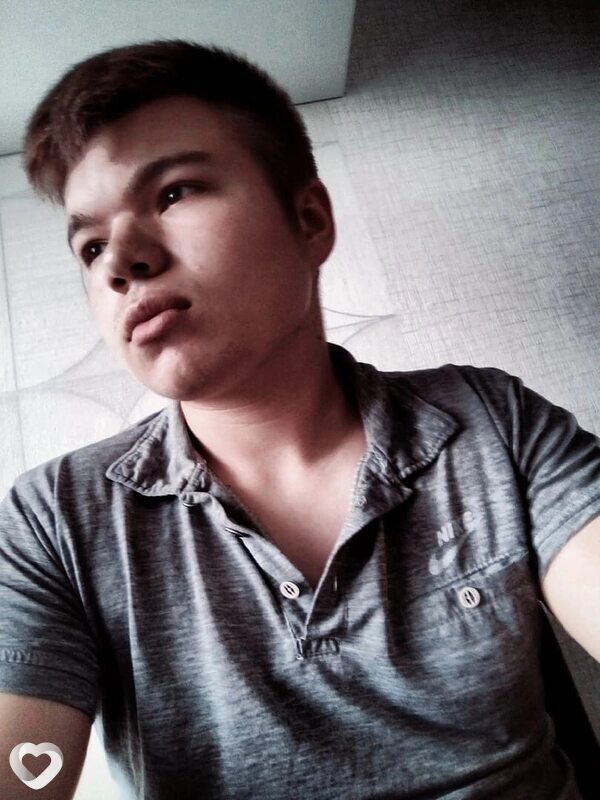 Данил, 22, Заринске — анкета №4022708