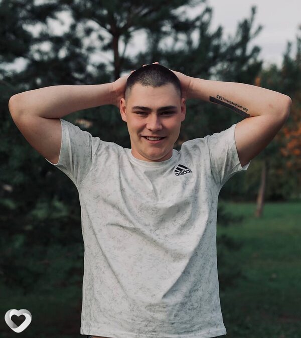 Макс, 20, Ярославле — анкета №4023816