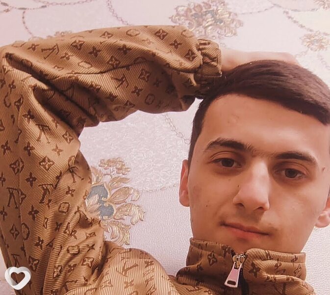 Нур, 22, Химках — анкета №4023245