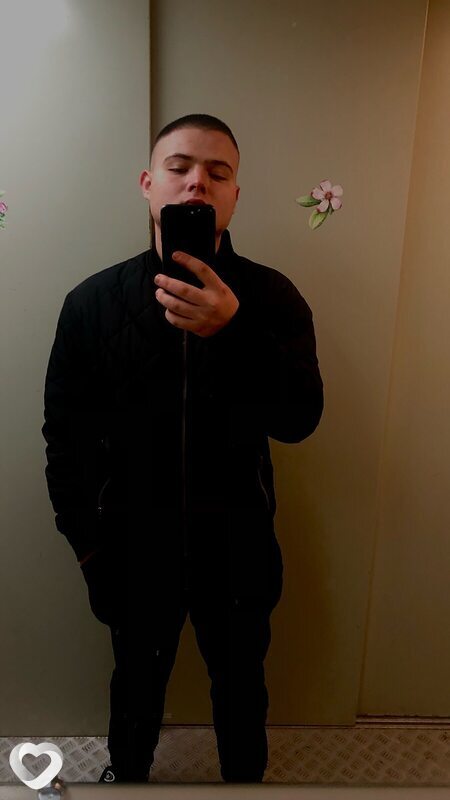 Марк, 23, Усолье-Сибирское — анкета №4023643