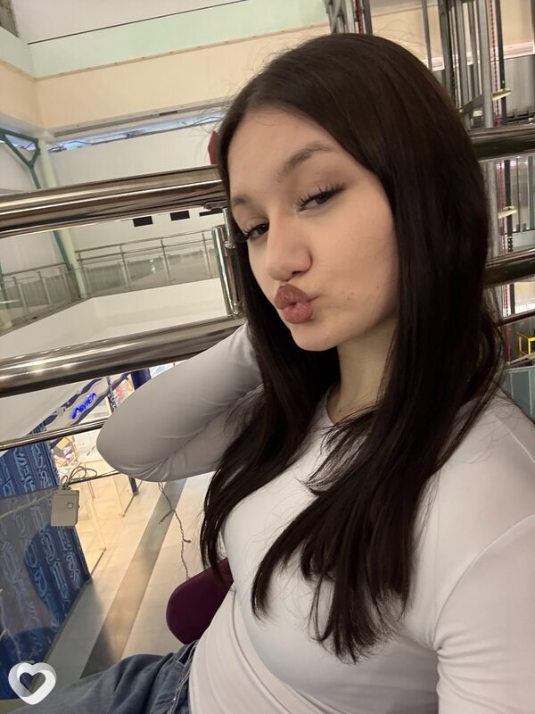 Геля, 18, Москве — анкета №4023323