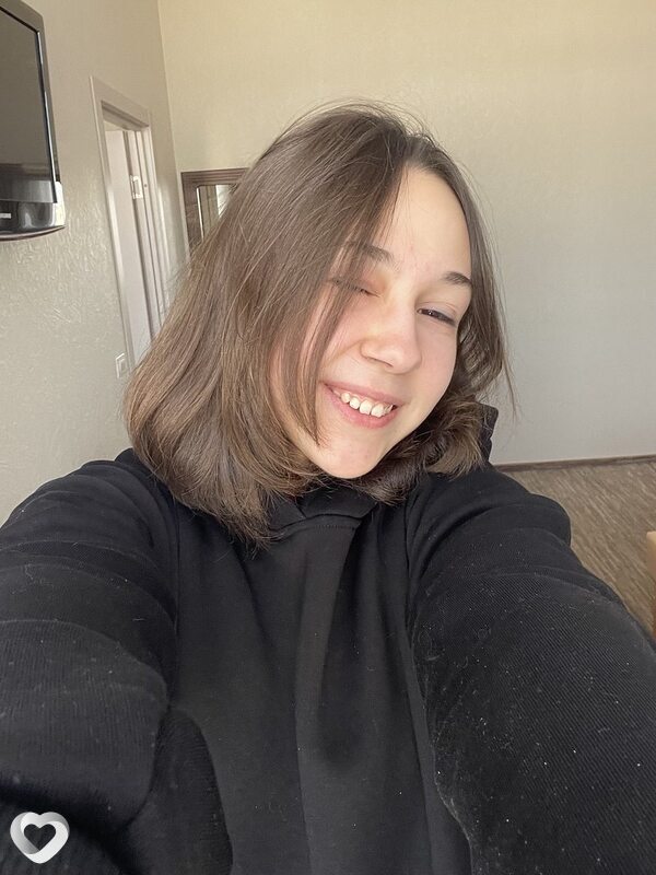 Наташа, 21, Анапе — анкета №4023600