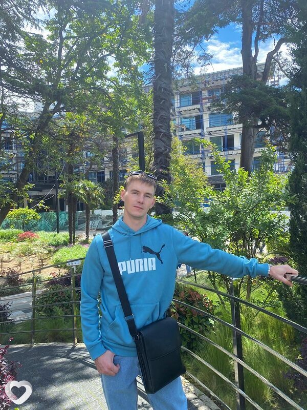 Максим, 27, Волгограде — анкета №4024217