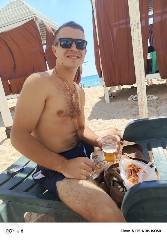 Эдуард, 27, Ялте — анкета №4023772