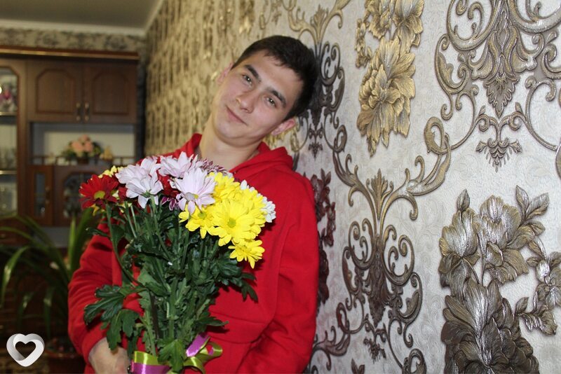 Антон, 27, Белгороде — анкета №4023747