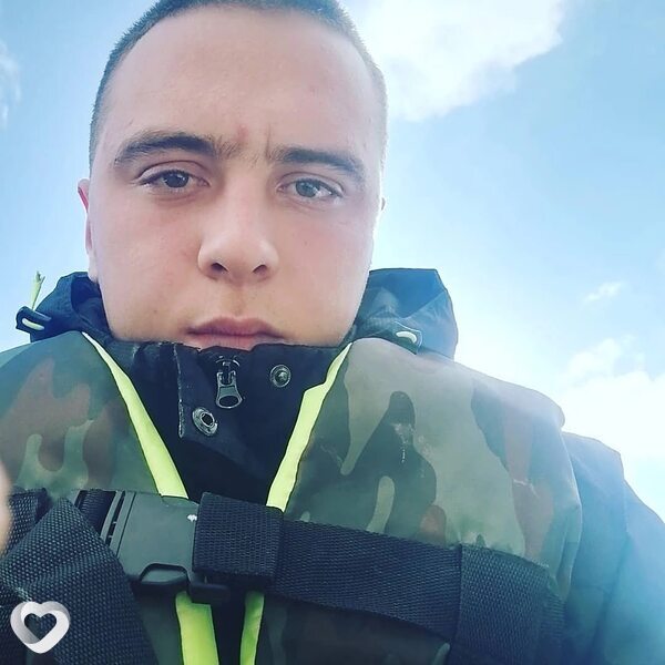 Александр, 26, Алдане — анкета №4023887