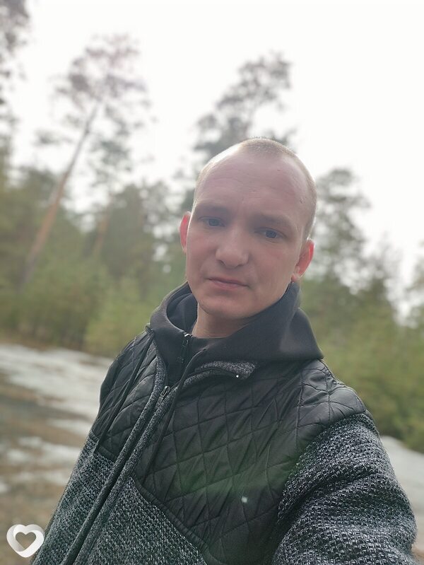 Максим, 27, Барнауле — анкета №4024496