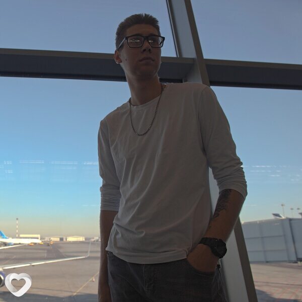 Кирилл, 22, Новосибирске — анкета №4024653