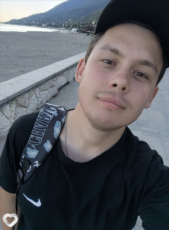 Артур, 26, Чистополе — анкета №4025117