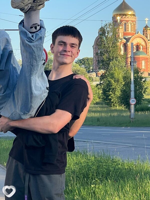 Андрей, 19, Волгограде — анкета №4025352