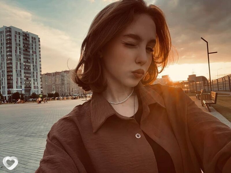 Арина, 19, Тюмени — анкета №4026444