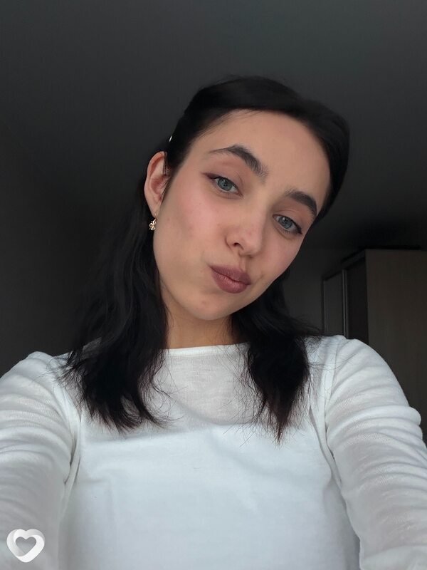 Алёна, 25, Уфе — анкета №4026295