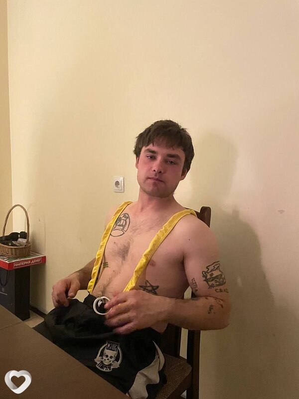 Илья, 25, Калининграде — анкета №4026548