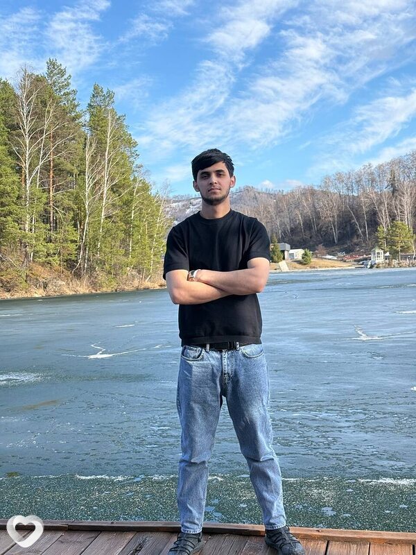 Alik, 22, Горно-Алтайске — анкета №4026609