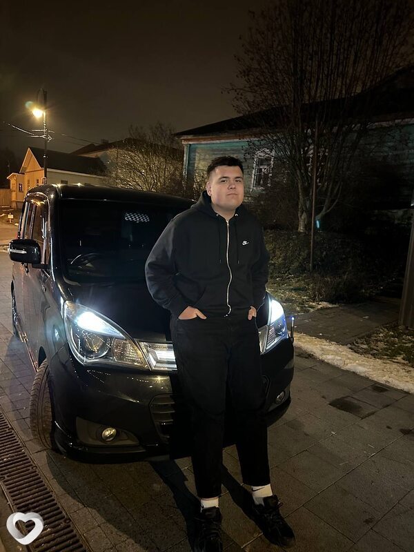 Дмитрий, 20, Москве — анкета №4027116