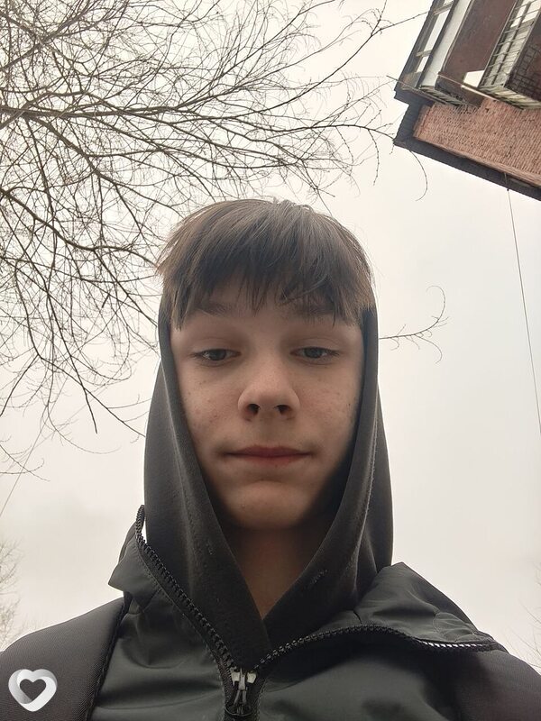 Александр, 19, Омске — анкета №4027716