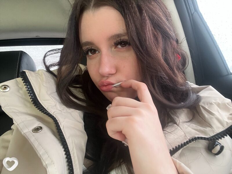 Вика, 20, Коломне — анкета №4028276