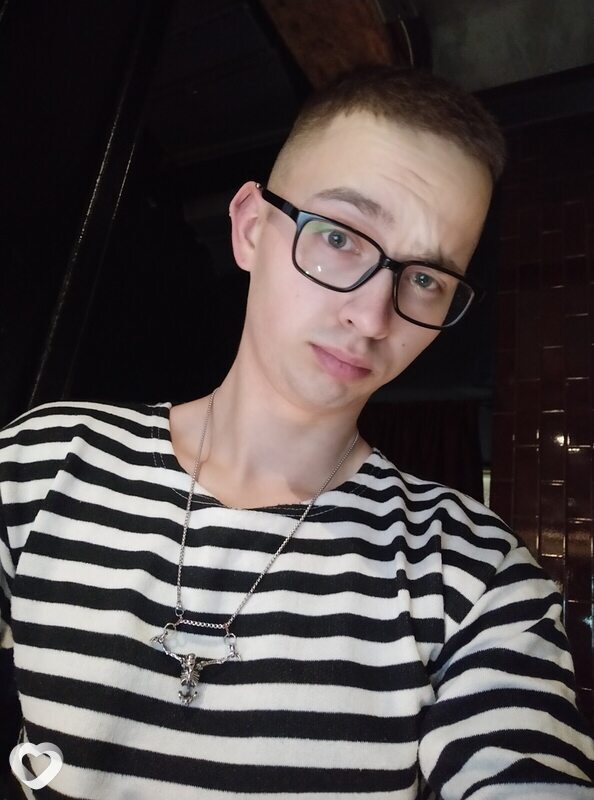 Михаил, 22, Москве — анкета №4029250