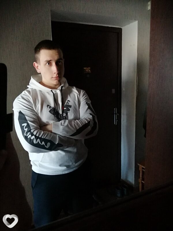 Серёга, 21, Витебске — анкета №4028512