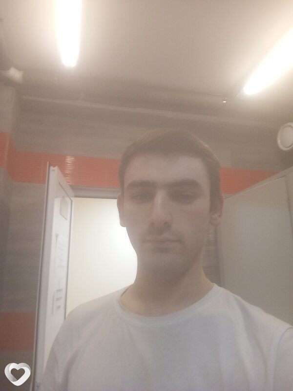 Рустам, 22, Москве — анкета №4028796
