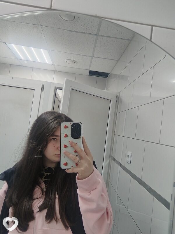 Алина, 19, Саратове — анкета №4028639