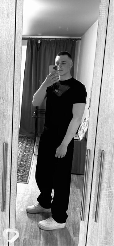 Павел, 22, Мурманске — анкета №4029103