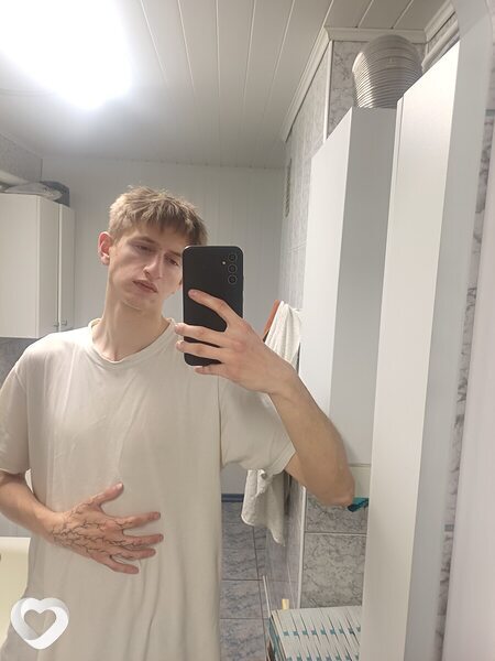 Евгений, 21, Бресте — анкета №4029718