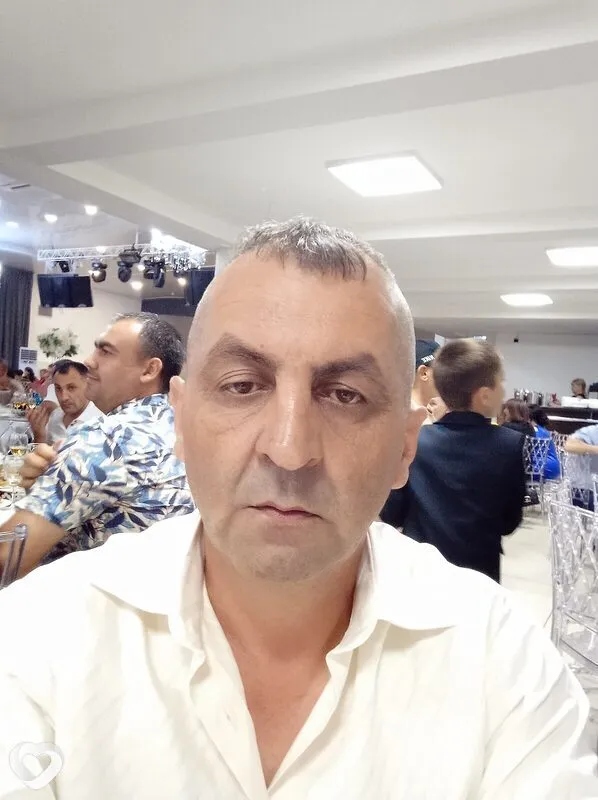 Эдуард, 25, Барнауле — анкета №4030097