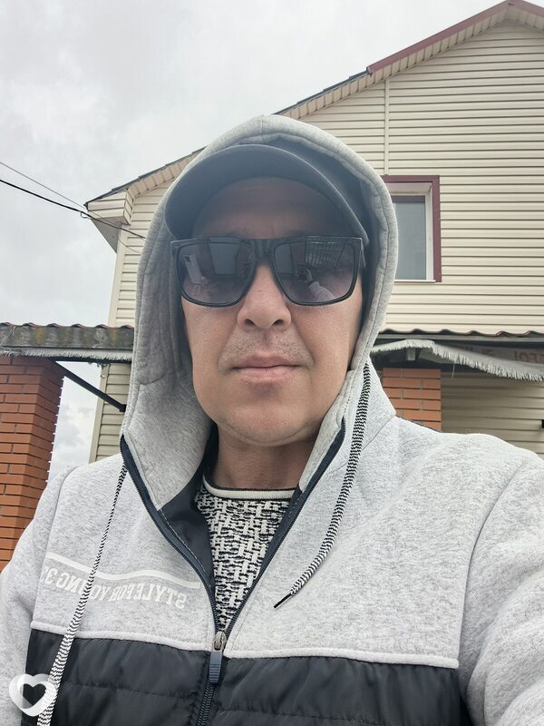 Дмитрий, 41, Курчатове — анкета №4030428