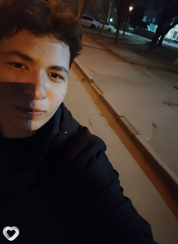 Вова, 19, Волгограде — анкета №4030518