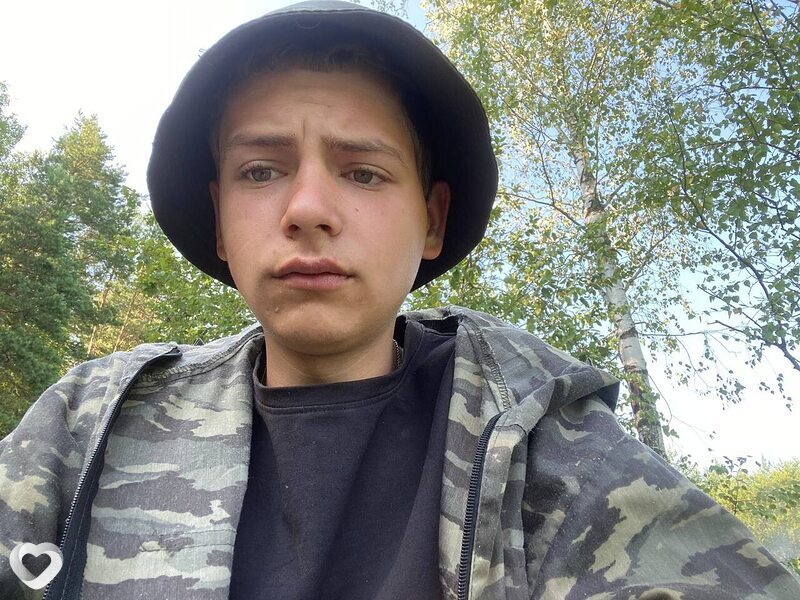 Женя, 21, Усолье-Сибирское — анкета №4031461