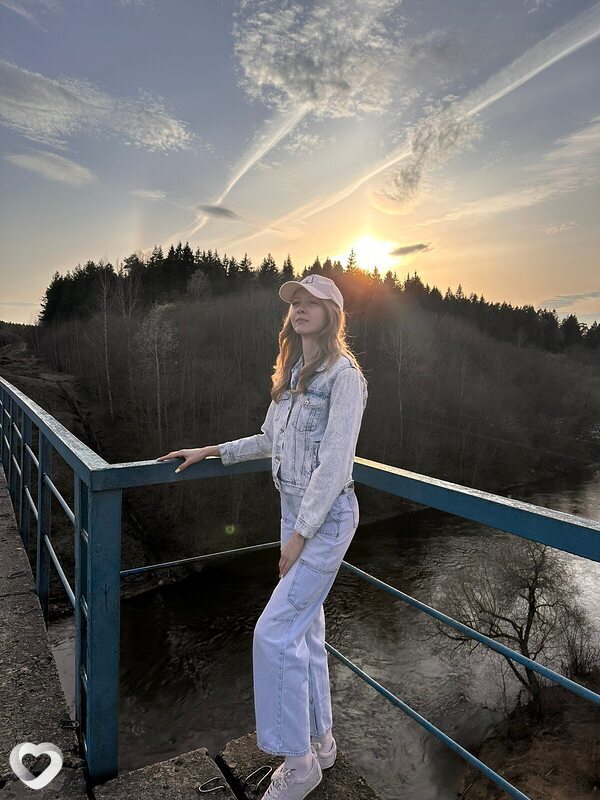 Viktoriya, Калинковичи