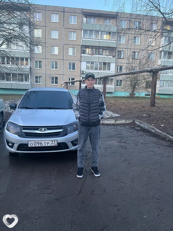 Олег, 26, Энгельсе — анкета №4031635