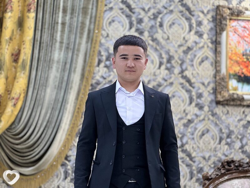 Узбек, 22, Москве — анкета №4031808