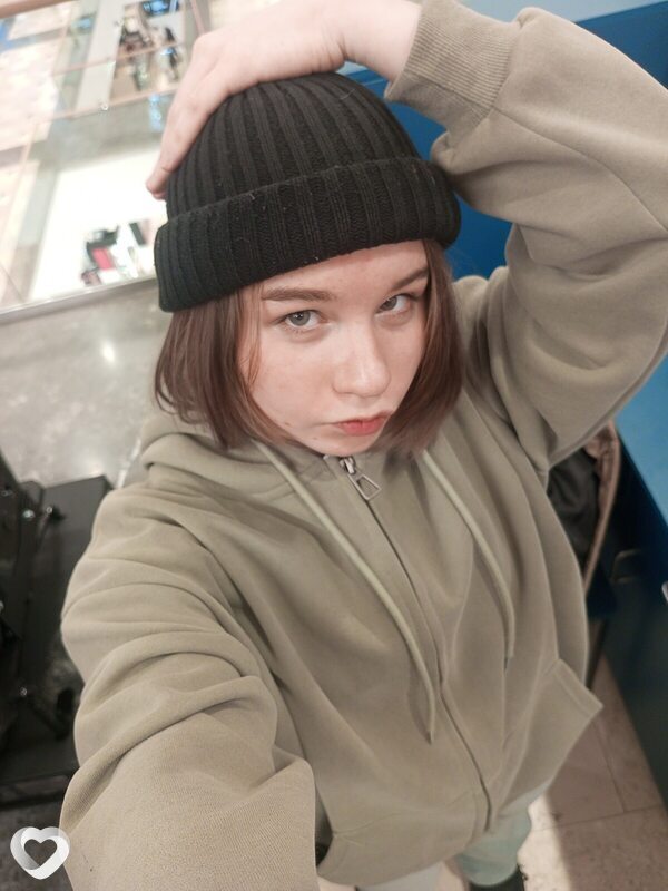 Александра, 18, Новосибирске — анкета №4032349