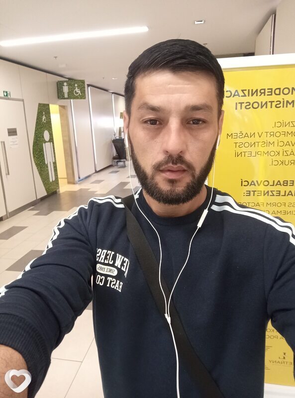 Magamed, Прага