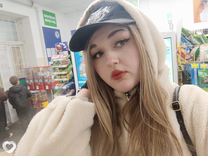 Полина, 19, Санкт-Петербурге — анкета №4032883