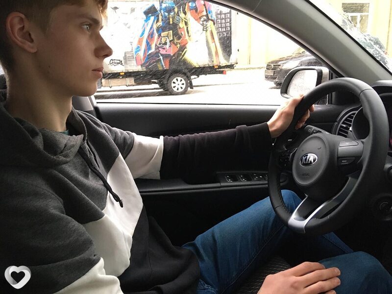 Максим, 24, Санкт-Петербурге — анкета №4032816