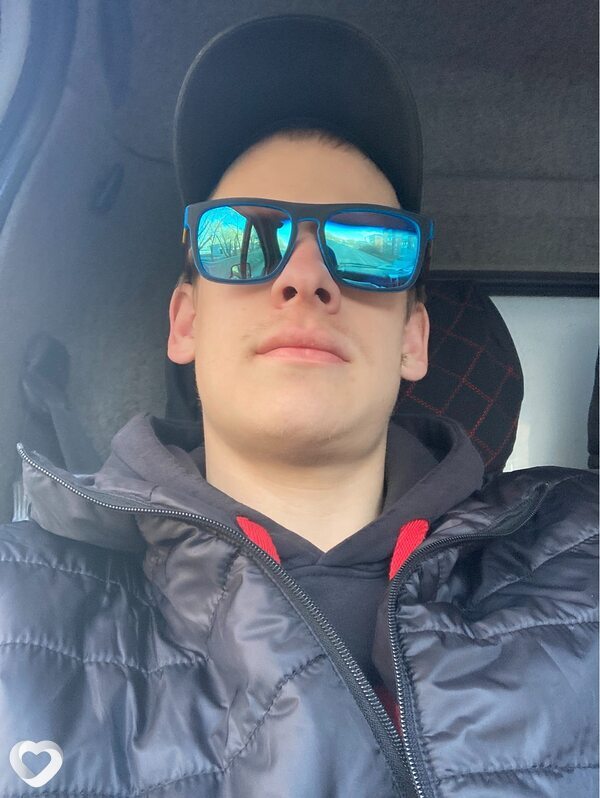 Владимир, 24, Омске — анкета №4032700
