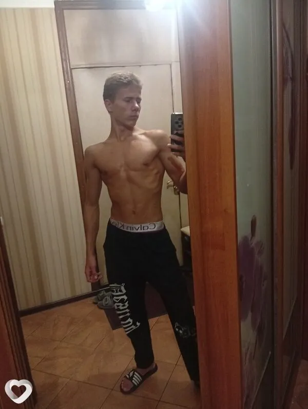 Мандарин, 18, Москве — анкета №4033273