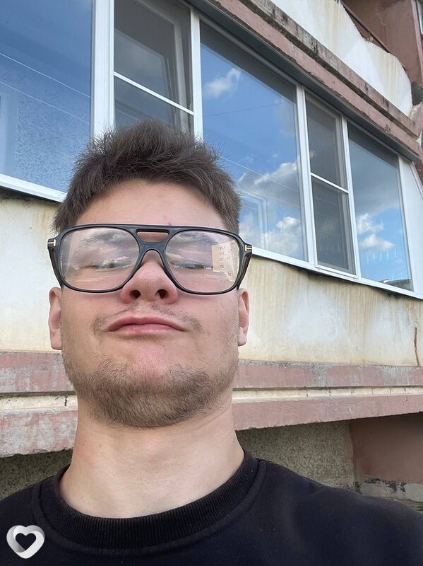 Егор, 19, Череповце — анкета №4033285