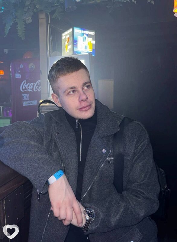 Дмитрий, 21, Краснодаре — анкета №4033412