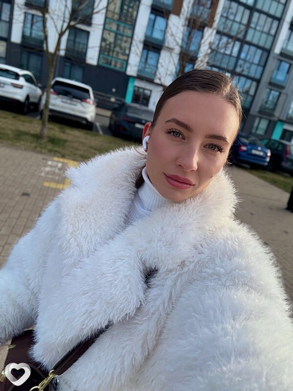 Дина, 28, Минске — анкета №4033602