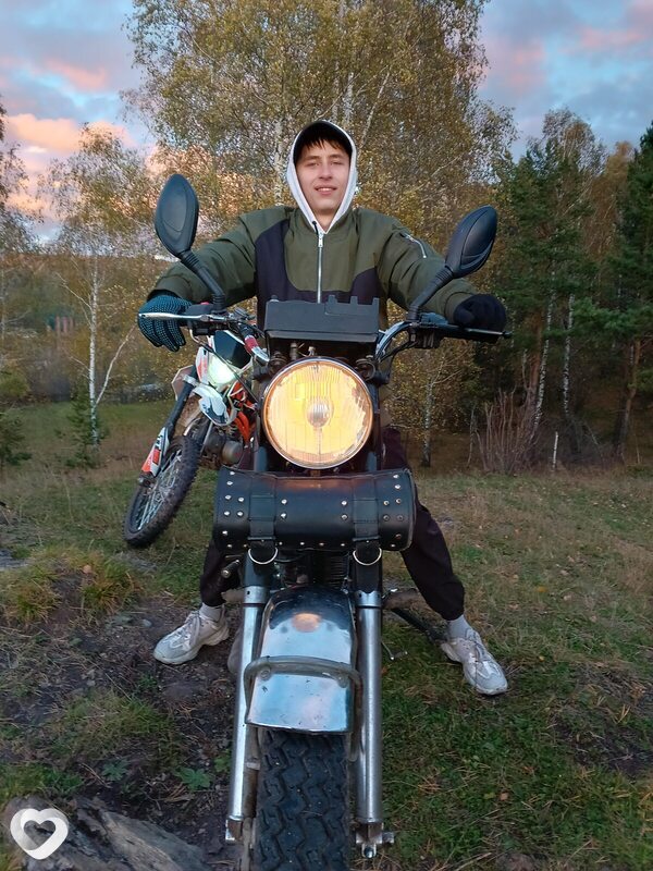Илья, 18, Златоусте — анкета №4033619