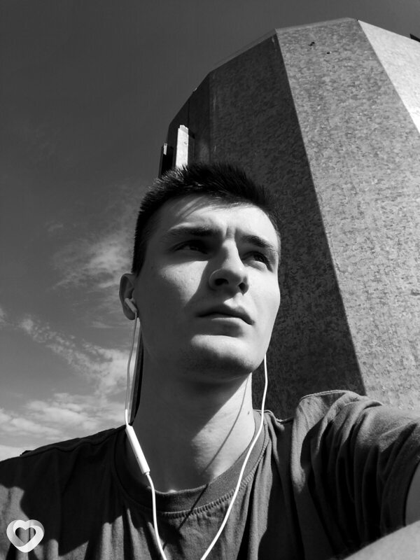 Тёма, 22, Москве — анкета №4033839