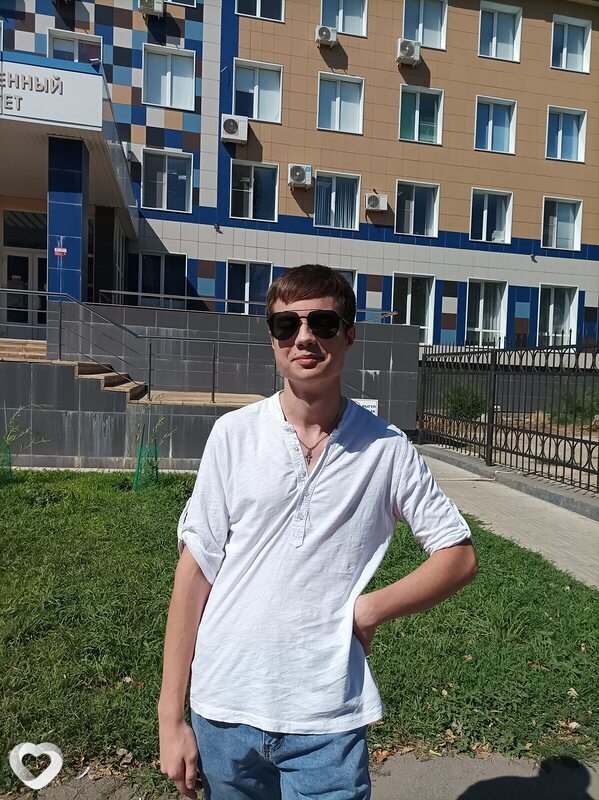 Данил, 20, Астрахани — анкета №4034190