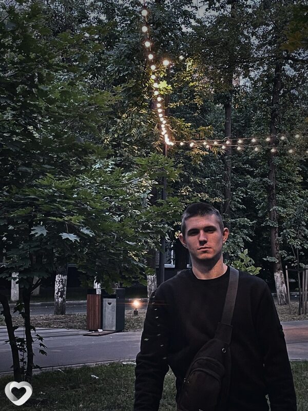 Даня, 21, Москве — анкета №4034370