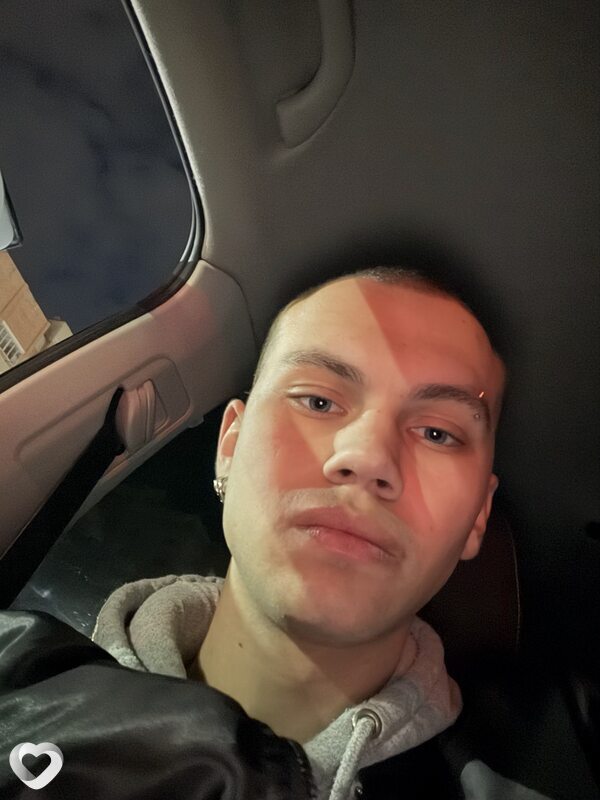 Илья, 22, Тамбове — анкета №4034494