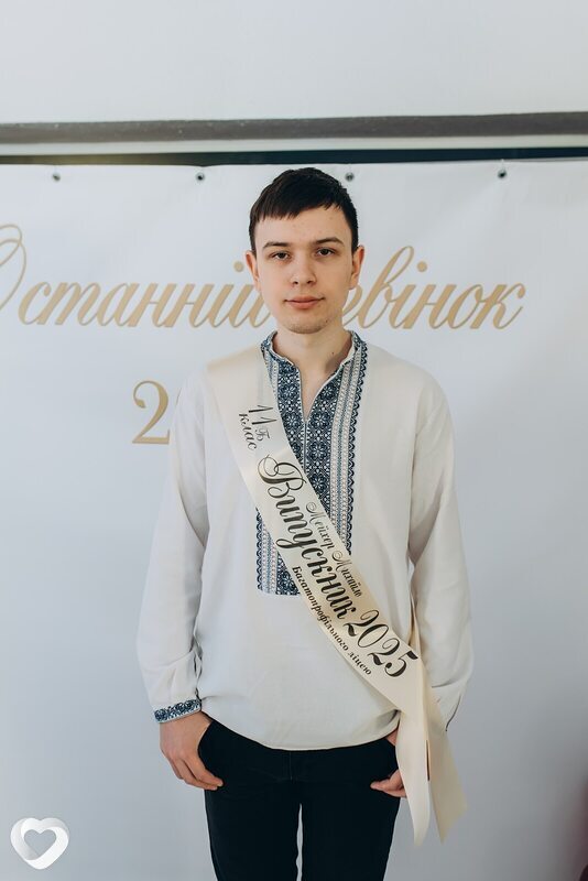 Данил, 23, Черкассах — анкета №4034692